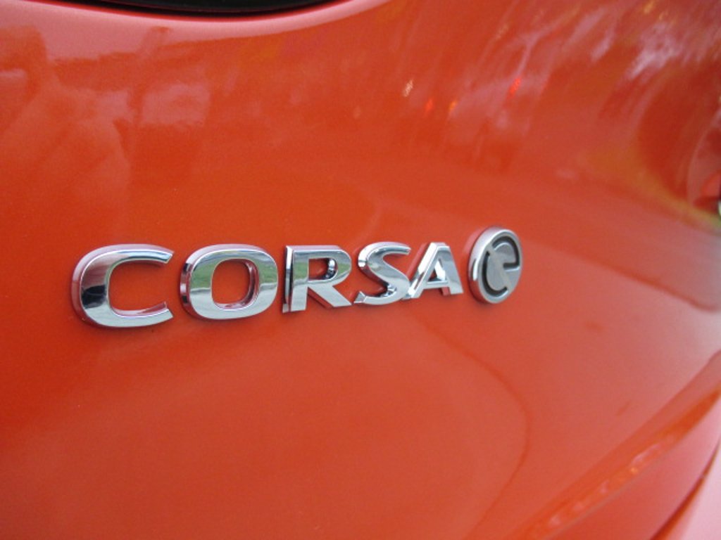 Autotip spol. s r. o. | Fotografie vozidla Opel Corsa e Elegance elektromotor AT